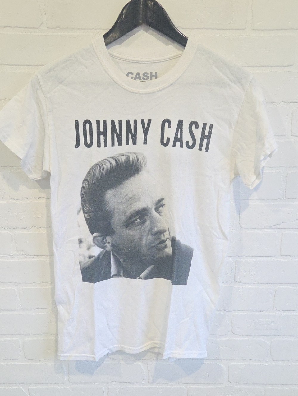 Johnny Cash Graphic Short-Sleeve Tee - White